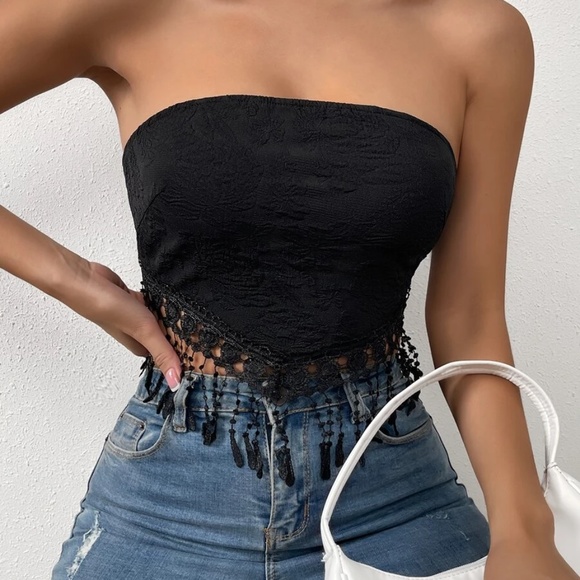 Boho Floral Lace Crop Top - Picture 4 of 4